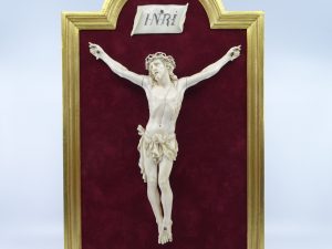Tableau Crucifix en ivoire