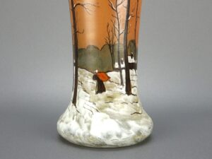 Vase émaillé Legras décor hiver neige